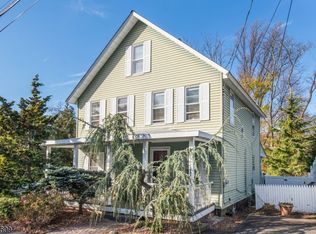 16 Hope Rd, Mount Tabor, NJ 07878
