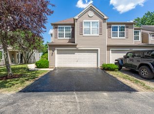 1016 Rocky Hill Cir, Joliet, IL 60432