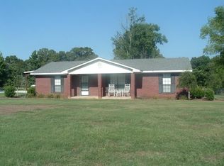 1415 Meadow Creek Dr, Booneville, MS 38829