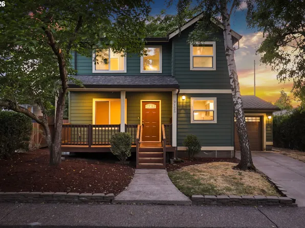 9125 N Geneva Ave, Portland, OR 97203