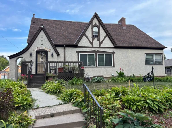1206 Russell Ave N, Minneapolis, MN 55411