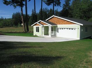 6792 Skyview Dr, Clinton, WA 98236