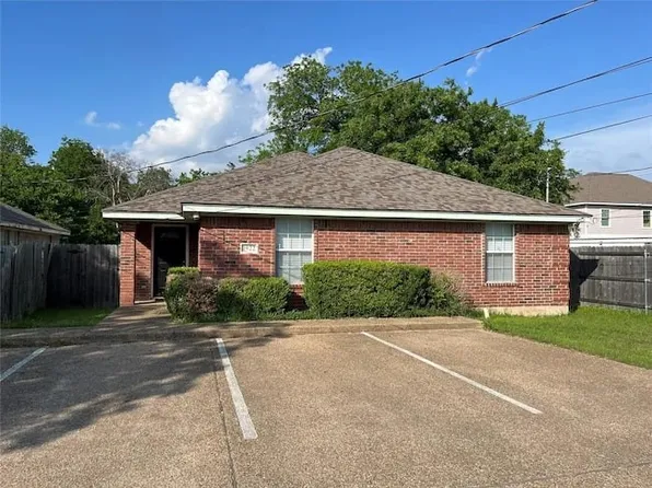 1922 S 14th St, Waco, TX 76706