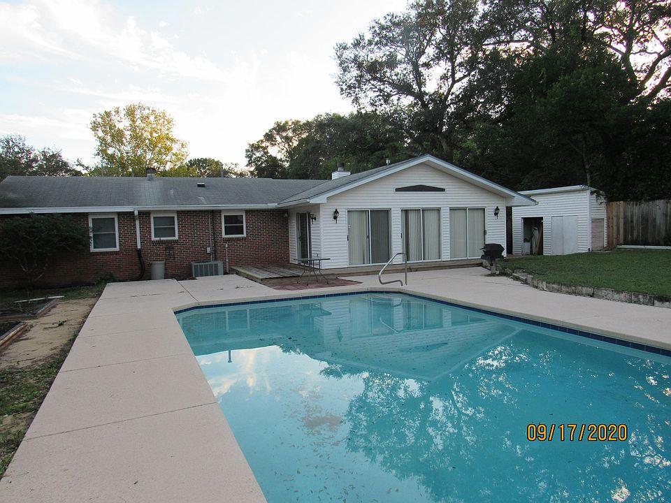 1st image of 436 Andrew Dr