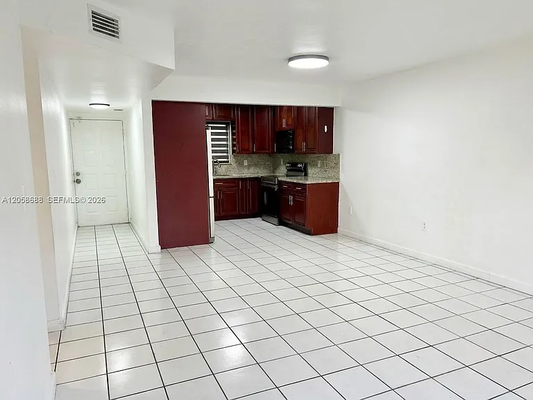 2925 W 80th St #109 — Photo 3