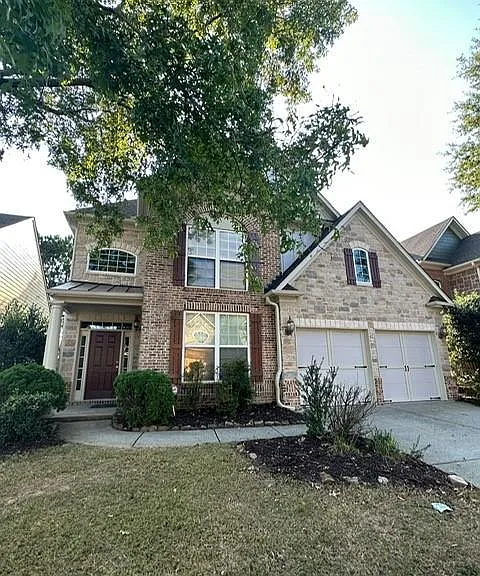 4635 Granby Cir — Photo 2