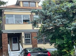 114 McChesney Park Dr, Syracuse, NY 13208