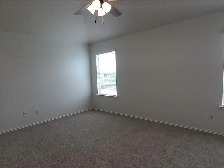 2802 Shearwater Bend Dr — Photo 14