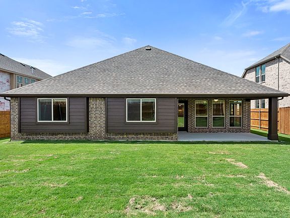 4th image of 453 Wolf Creek Dr
