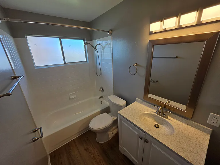Arden Fair Apartments — Photo 21