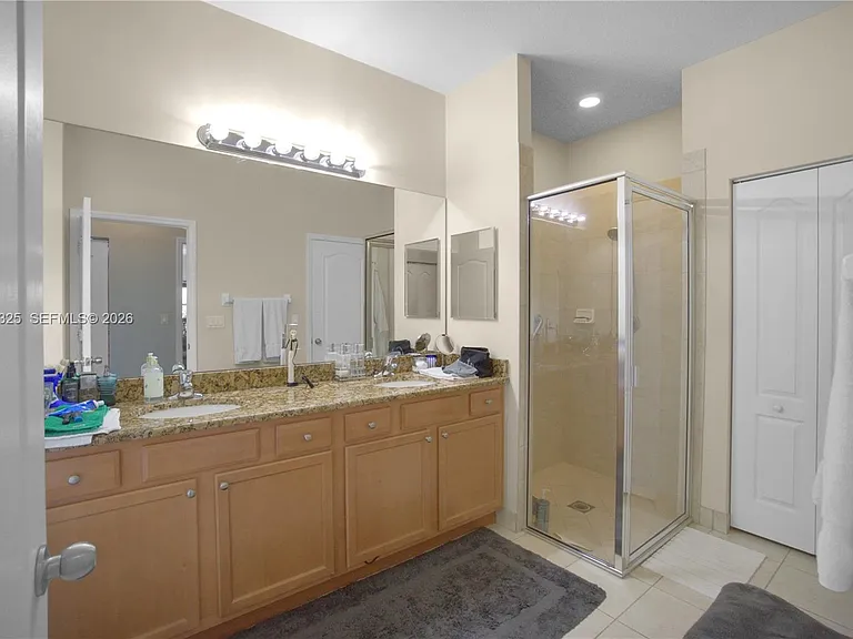 230 Porgee Rock Pl — Photo 31