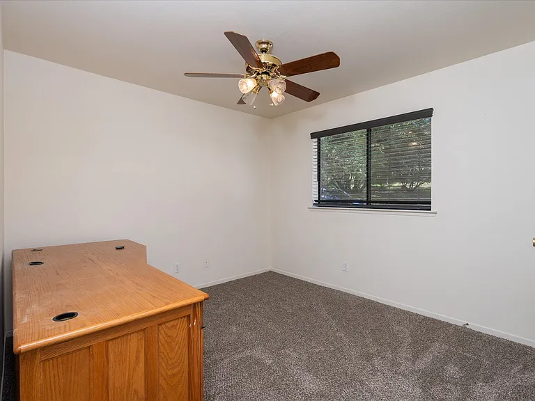 37867 Charnal Cir — Photo 18