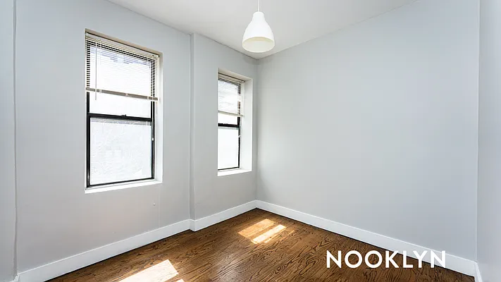 Rented by Nooklyn NYC LLC | media 7