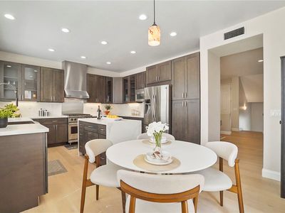 7831 Daisy Cir, Huntington Beach, CA, 92648