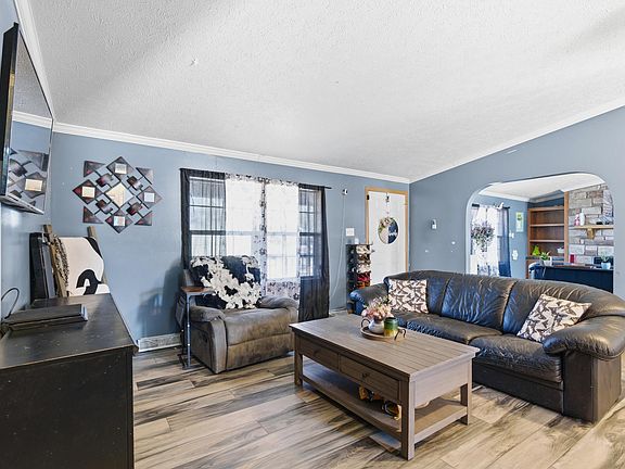 4th image of 4827 E 994 N