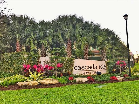 5th image of 2919 Cascada Isle Way