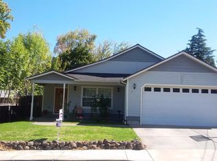 678 Park St, Medford, OR 97520