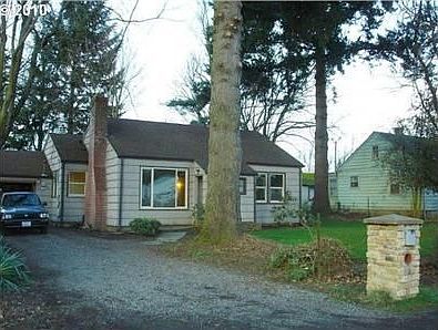 1st image of 802 NE 82nd St