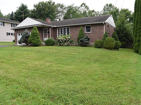 2nd image of 408 Butternut Dr
