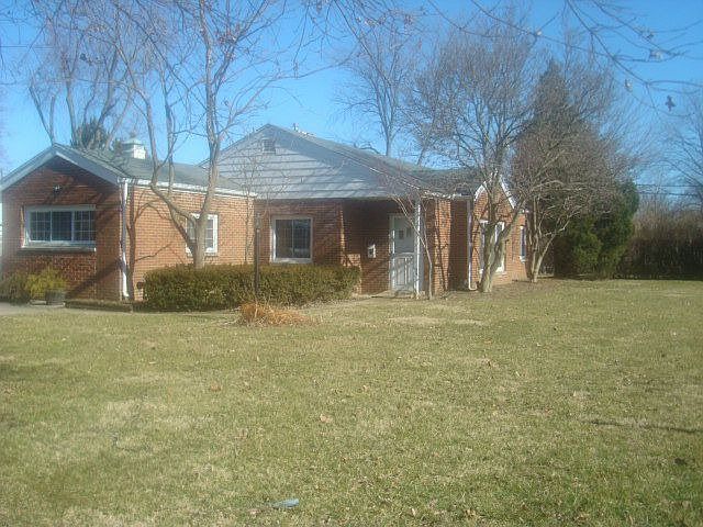 1st image of 4226 Moore Ave