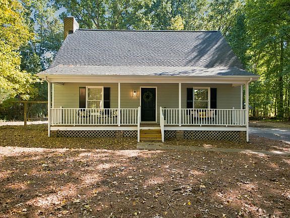 3rd image of 3305 Campbell Rd