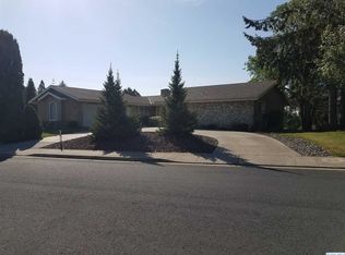 845 SW Alcora Dr, Pullman, WA 99163