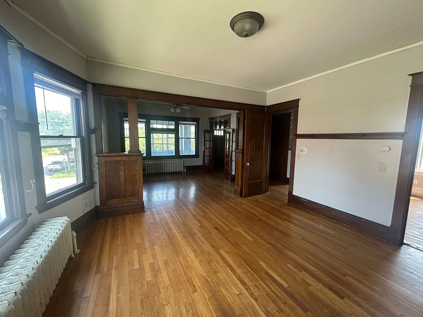 505-507 N Farrington Street — Photo 1