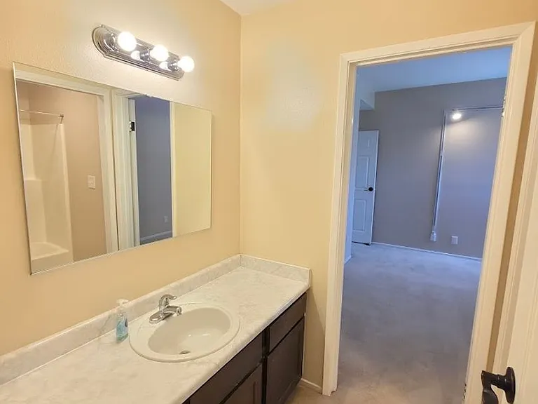 776 W Diagonal St #52 — Photo 13
