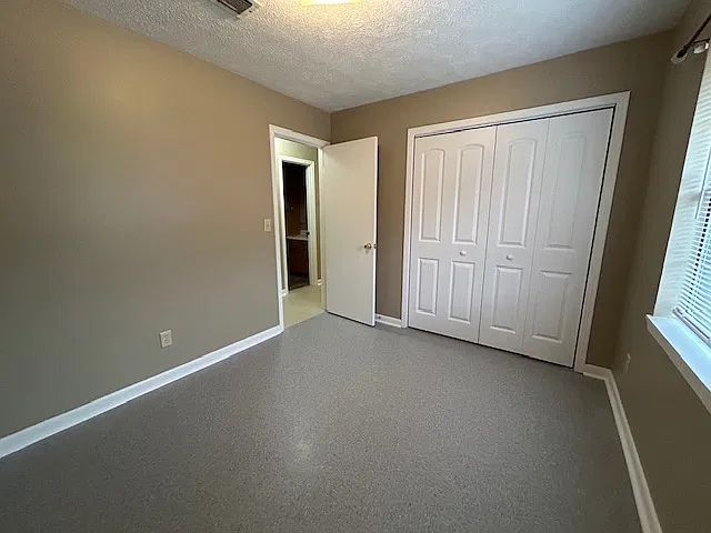 2 bed, 973 sqft, $1,100 — Photo 3
