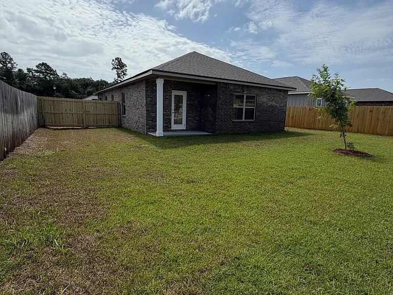 13820 Shea Cir — Photo 20