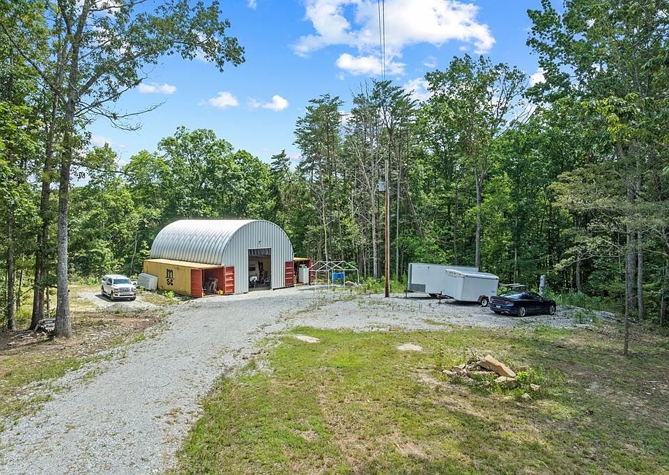 1st image of 693 Stone Creek Trl