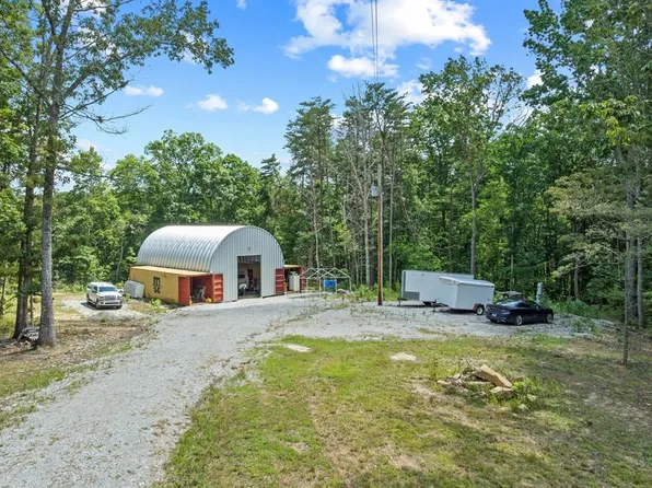 693 Stone Creek Trl, Spencer, TN 38585