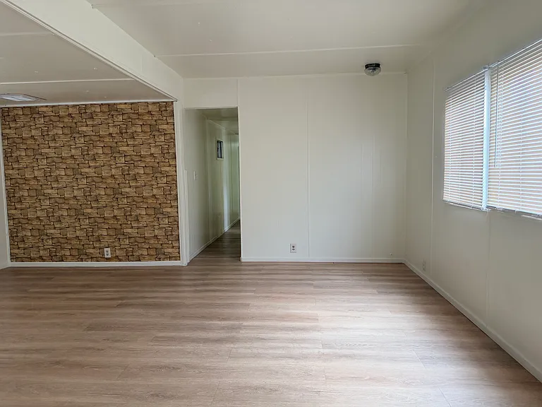 32760 Flagstaff Ave — Photo 10