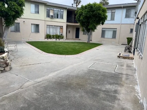 4423 Santa Rosalia Dr., 4423 Santa Rosalia Dr #23, Los Angeles, CA 90008
