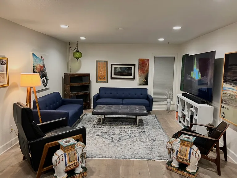 4950 N Miller Rd #219 — Photo 7