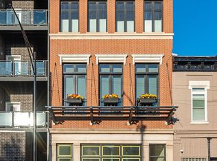 2217 N Clybourn Ave, Chicago, IL