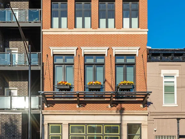 2217 N Clybourn Ave, Chicago, IL 60614