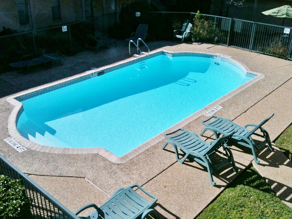 1st image of 6008 N Lamar Blvd APT 103