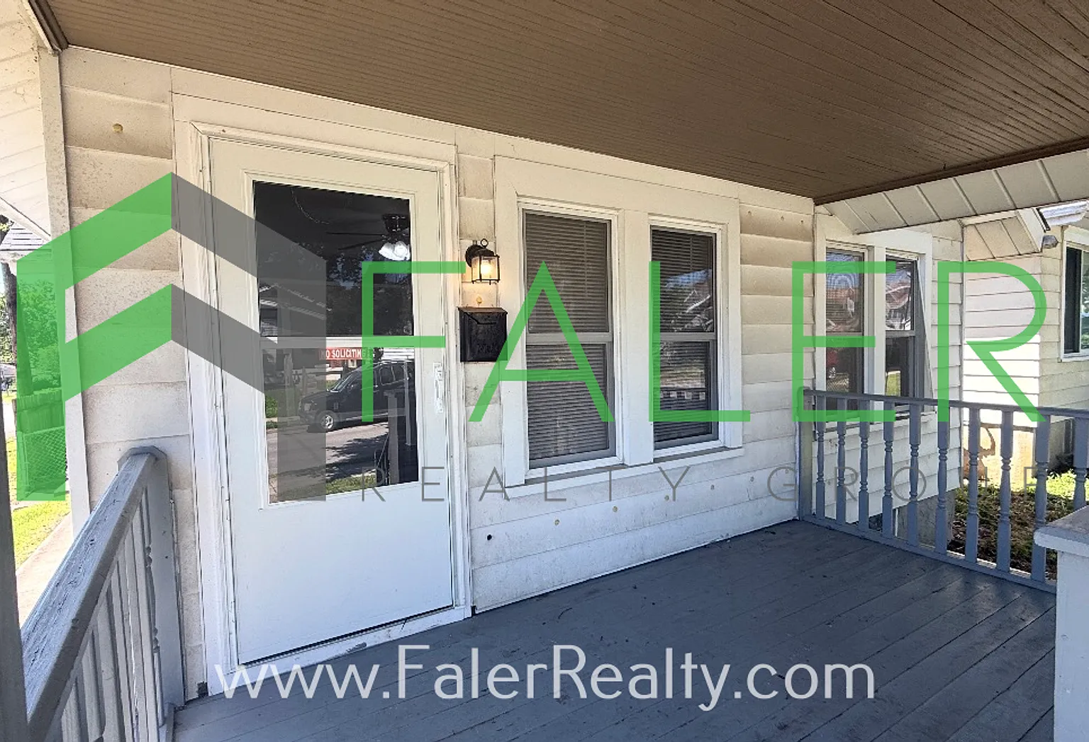 Super Cute - Updated Home — Photo 3