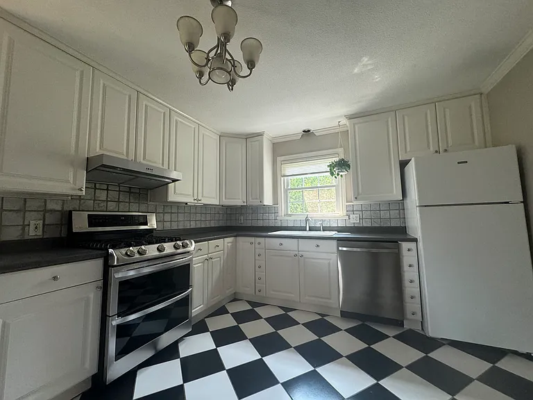 15 Harrison St #2 — Photo 11