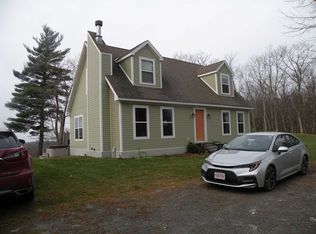 50 Blueberry Ln, Austerlitz, NY 12017