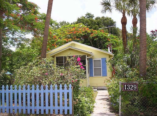 cute Florida bungalow