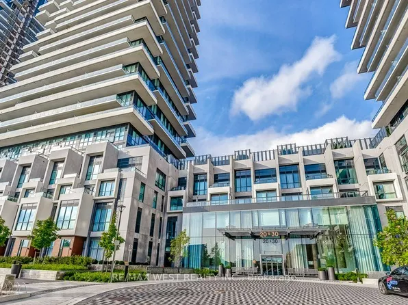 20 Inn On The Park Dr #543, Toronto, ON M3C 0P8