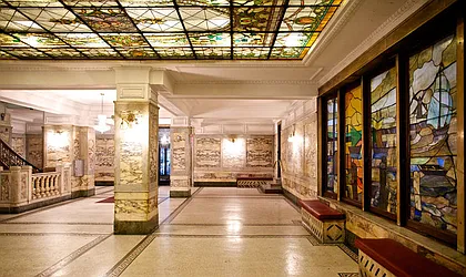 Rented by Moises Farhart, LREB