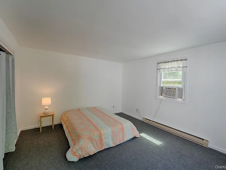 21 Van Dam Rd — Photo 16