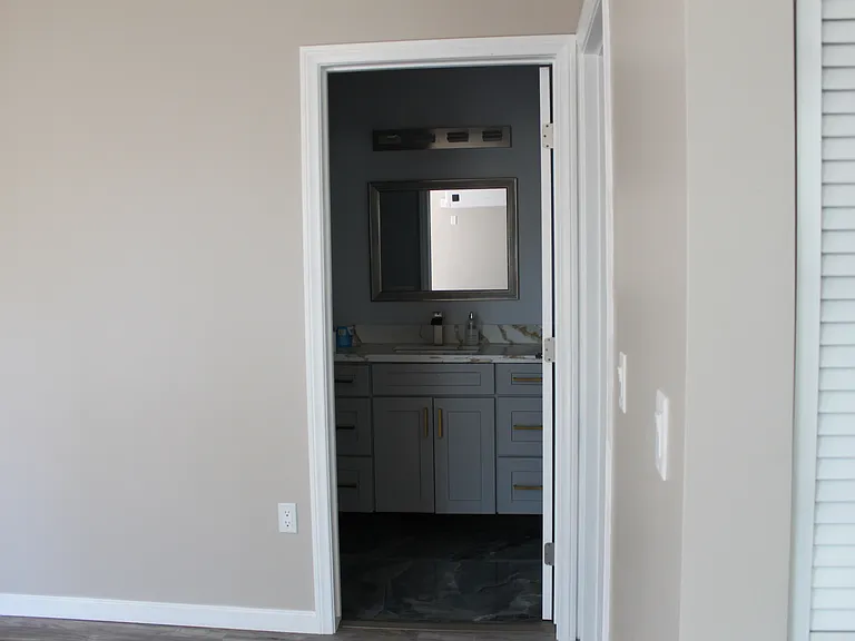 10309 Newhome Ave — Photo 10