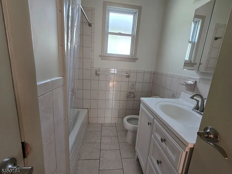 1364 Fremont Pl — Photo 14