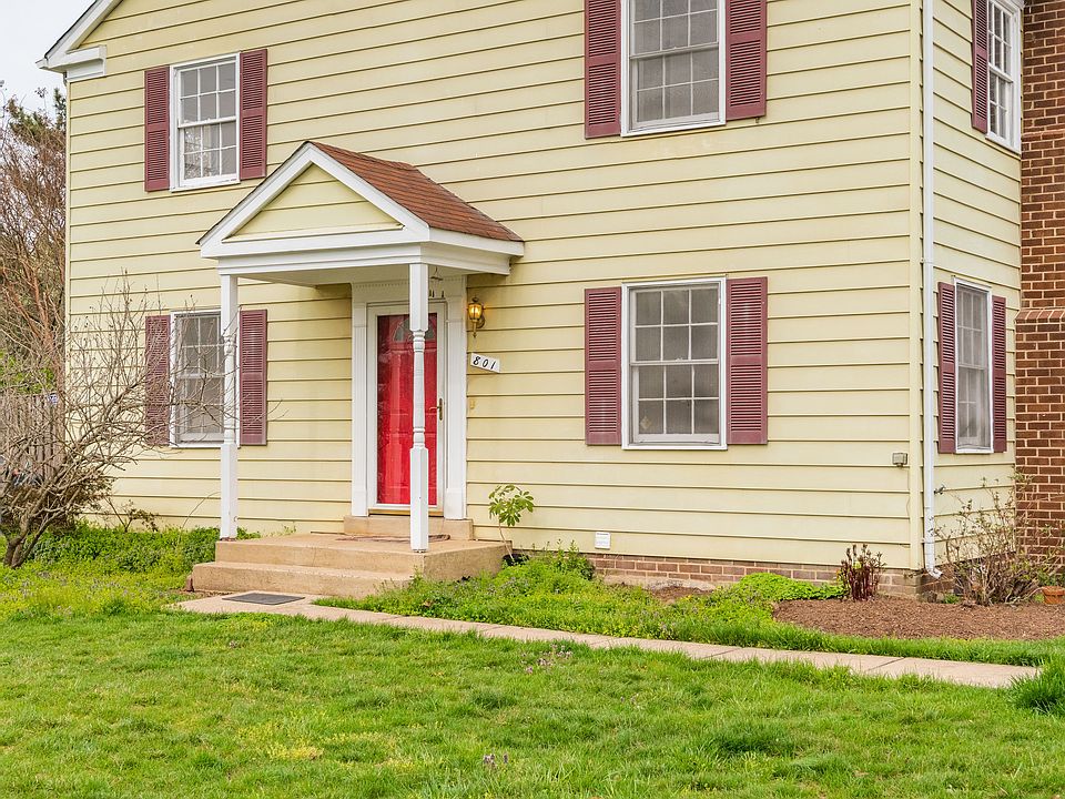 1st image of 801 Sycamore Ct