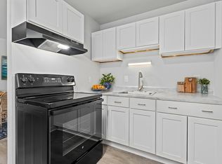East Beach Apartments, Norfolk, VA 23518