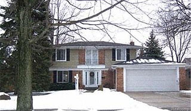 1st image of 44273 S Umberland Cir
